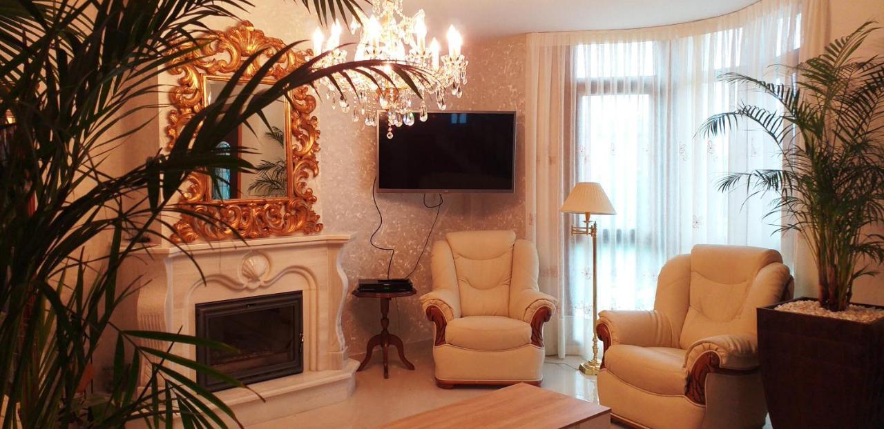 Casa Victoria Garden Con Jacuzzi Y Piscina Villa Калдас Де Реис Екстериор снимка